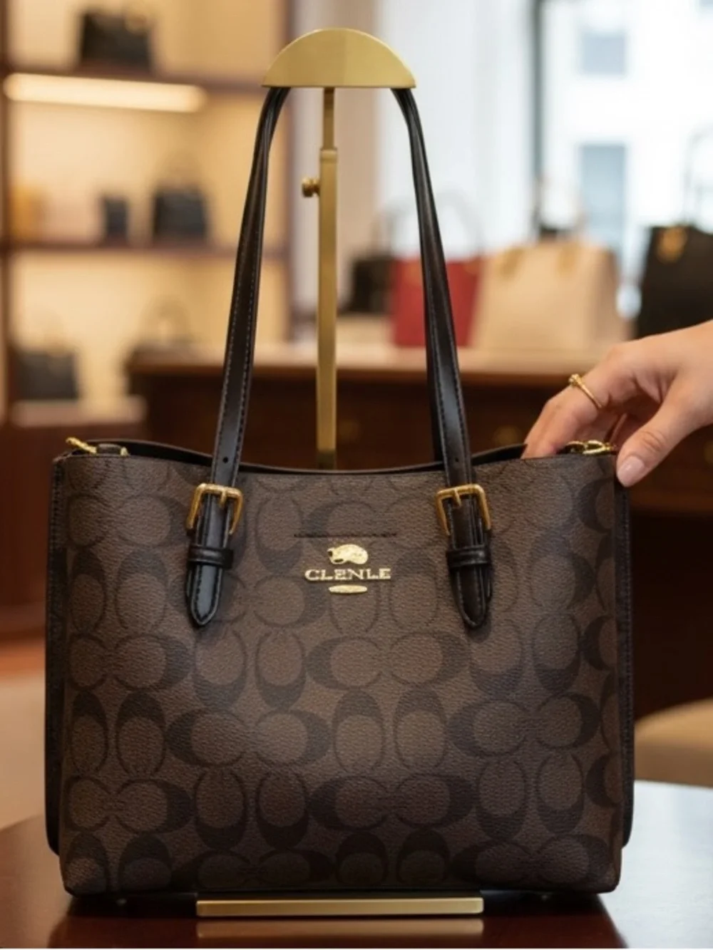 EXCELLENT MASTER QUALITY! “Clenle” BRAND Vegan Leather bag. Bear not included.